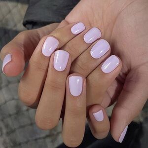 Light Lavender Nails